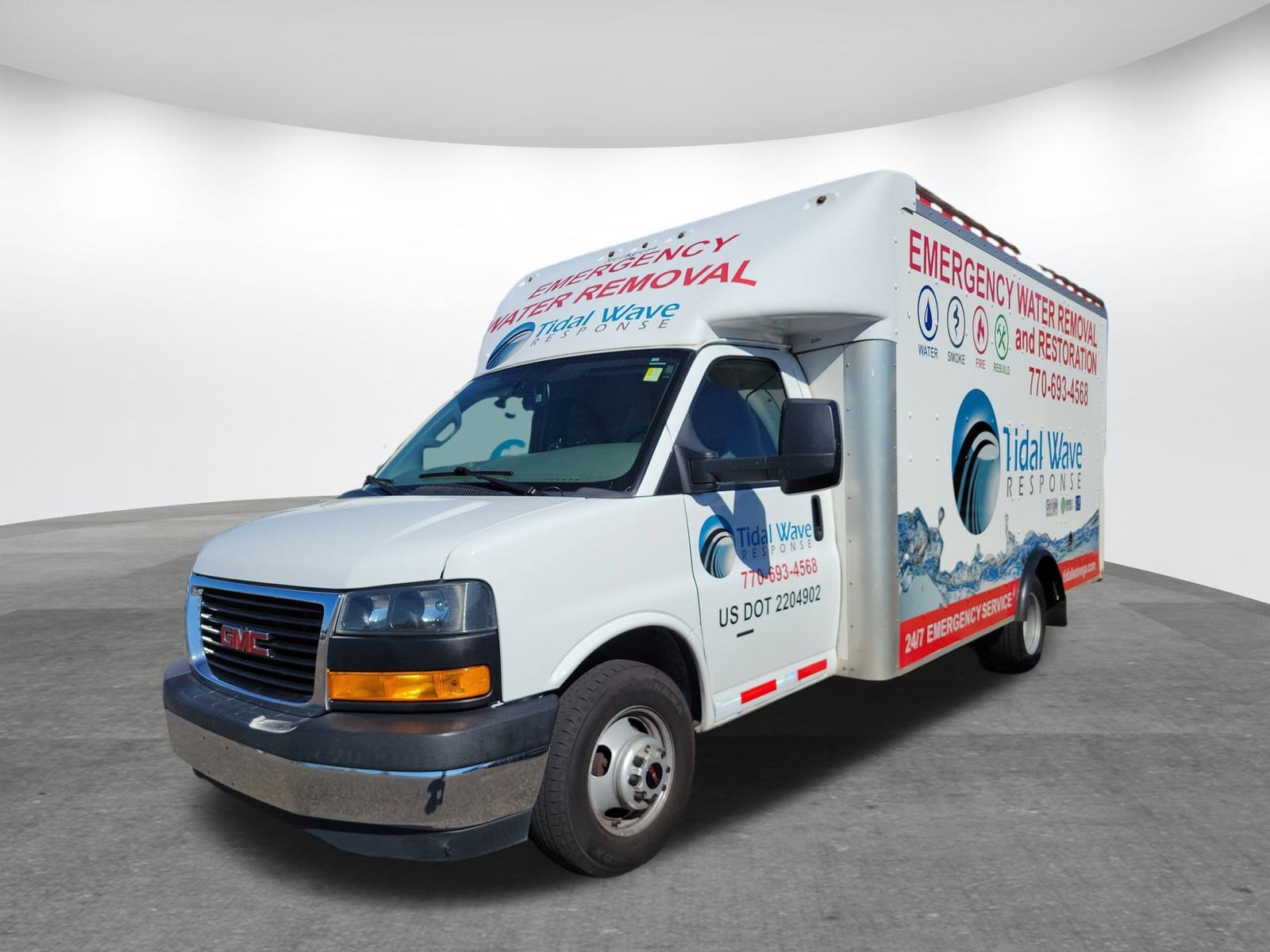 2018 Gmc Savana Cutaway photo 2