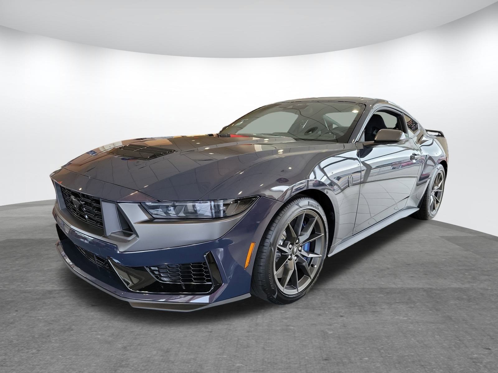 2025 Ford Mustang Dark Horse Deluxe photo 3