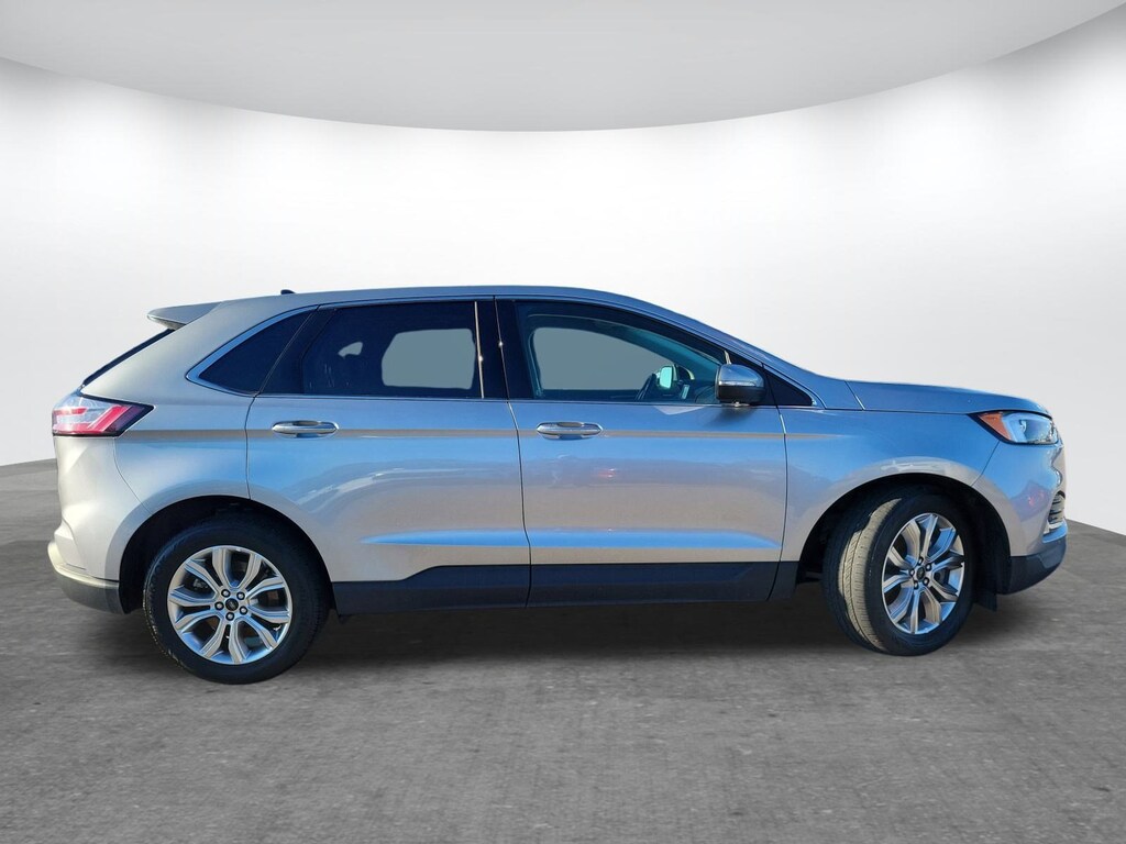 Used 2024 Ford Edge Titanium SUV