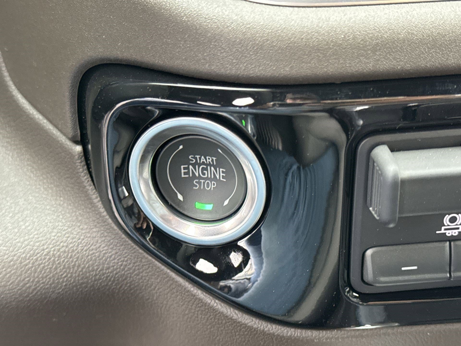 2025 Chevrolet Silverado 1500 RST - Photo 17
