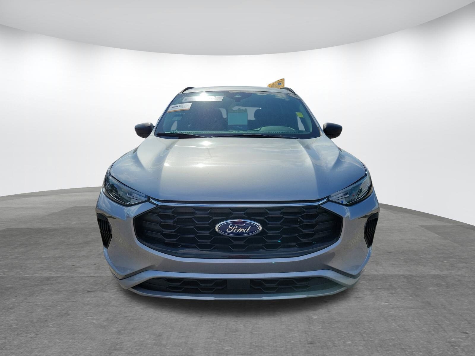 2024 Ford Escape ST-Line photo 2