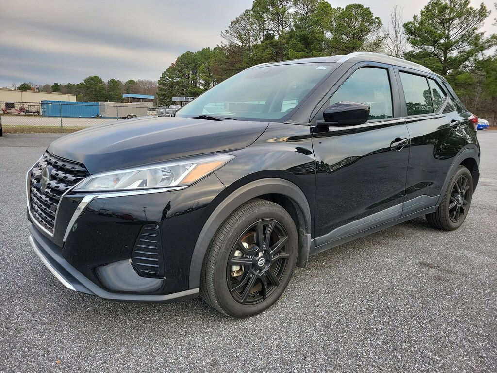 Used 2021 Nissan Kicks SV SUV