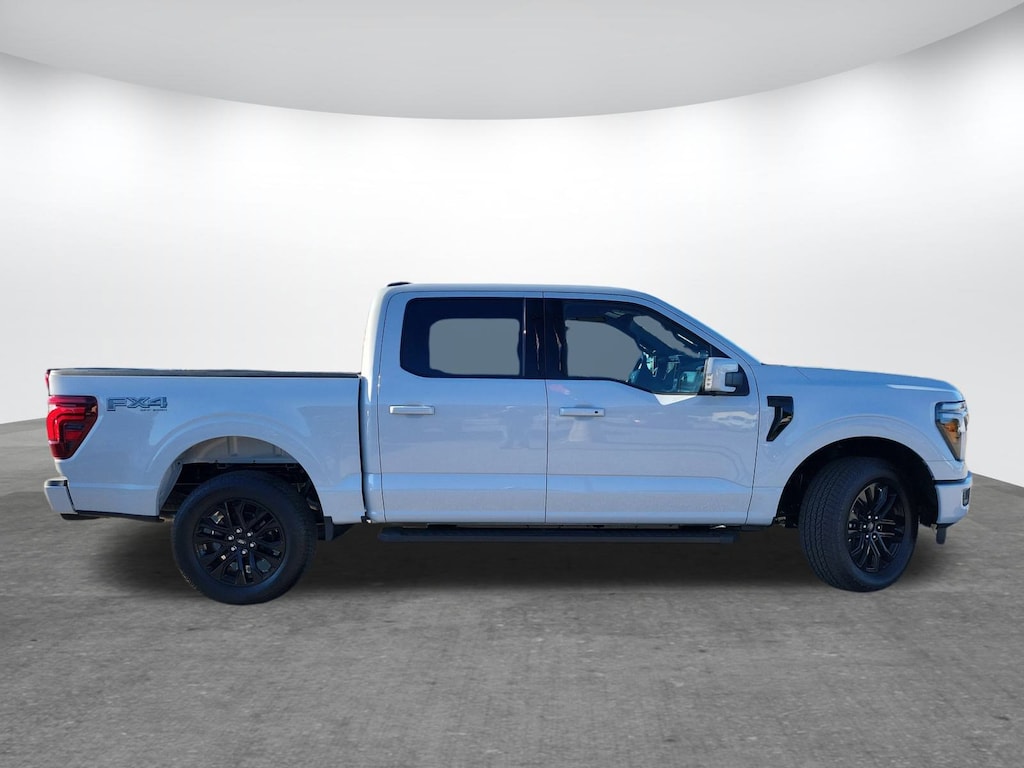 New 2025 Ford F-150 Lariat Truck SuperCrew Cab