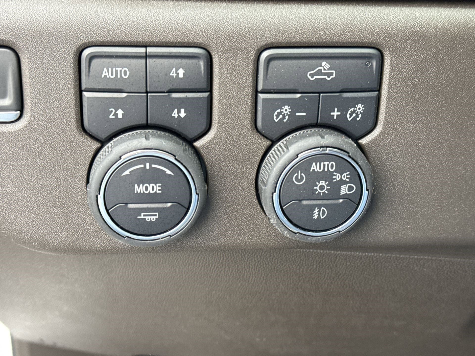 2025 Chevrolet Silverado 1500 RST - Photo 18