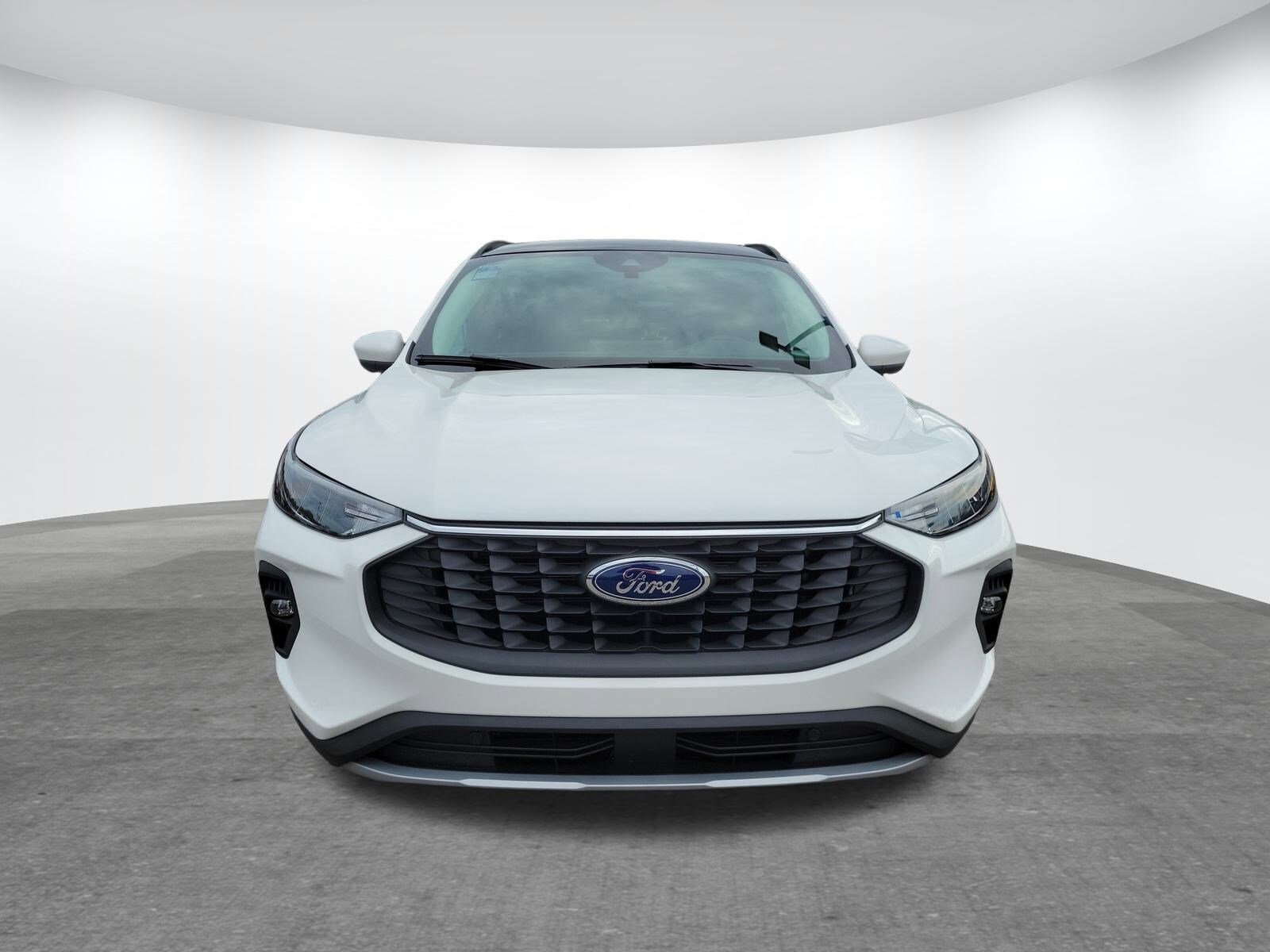 2025 Ford Escape photo 2