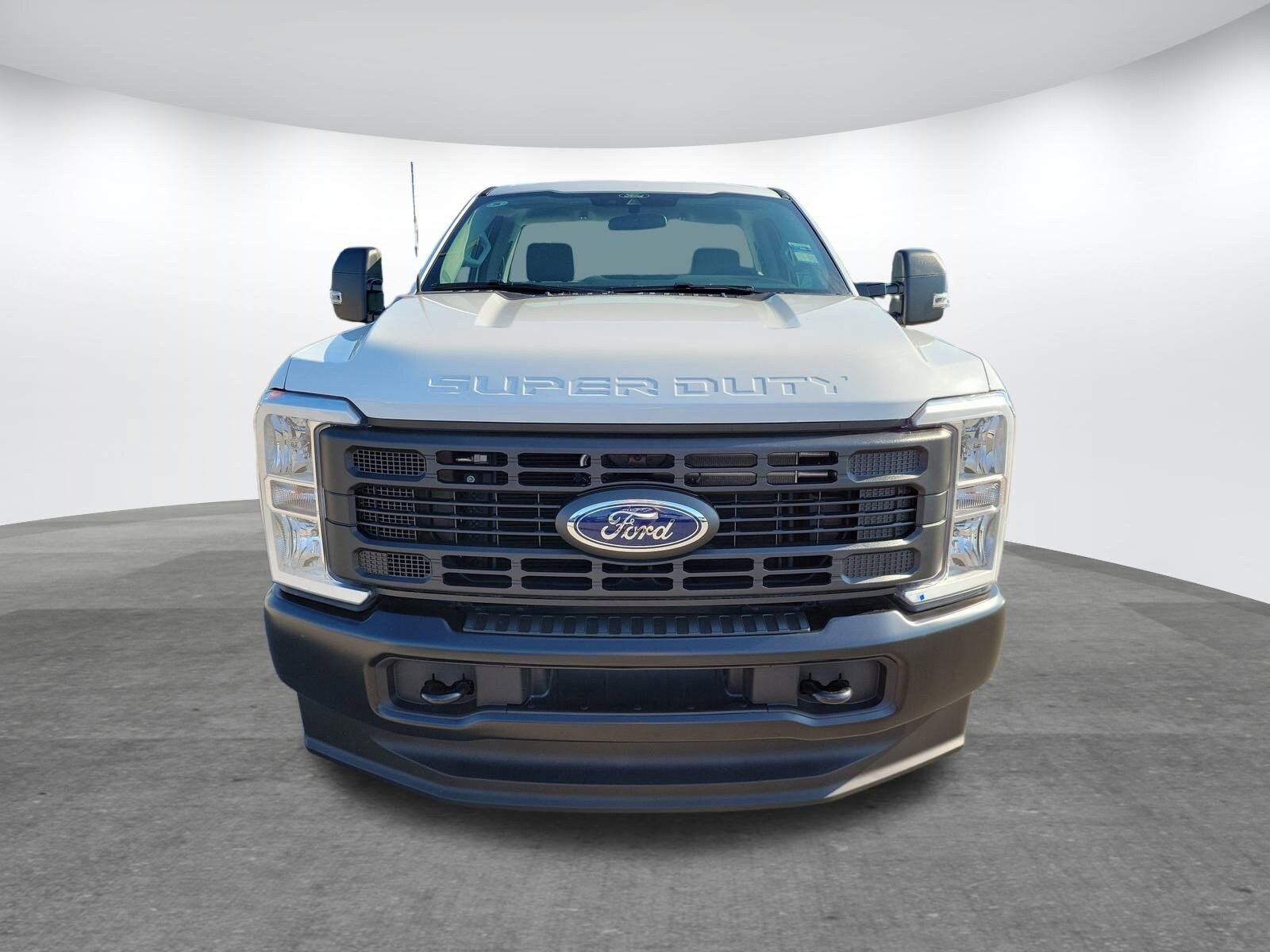 2026 Ford F-250 XL photo 2