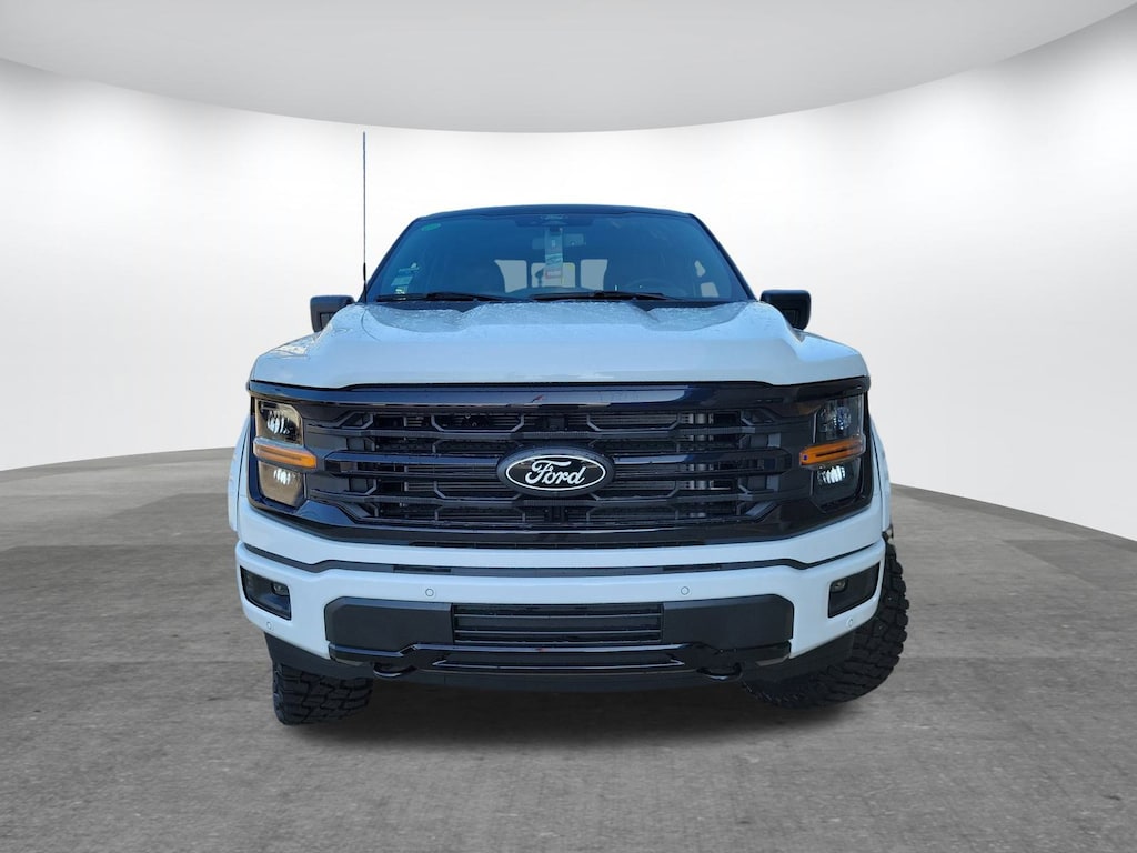 New 2025 Ford F-150 XLT Truck SuperCrew Cab