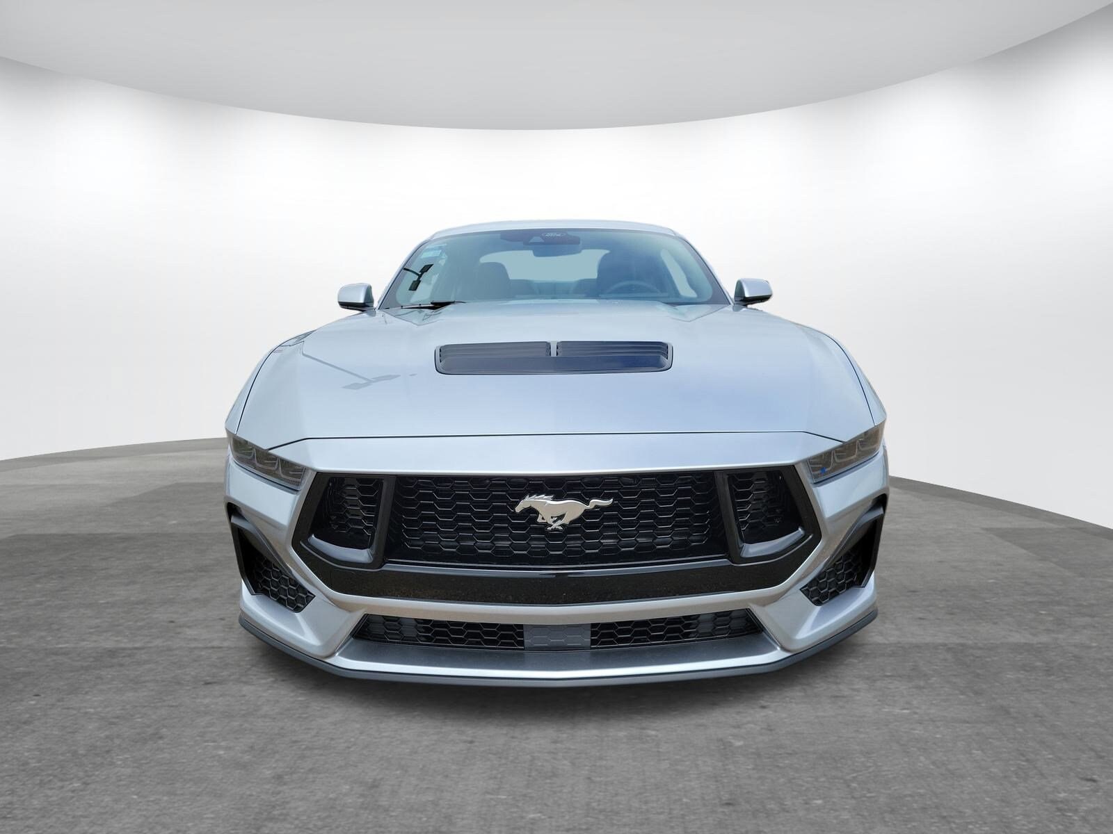 2025 Ford Mustang GT photo 2