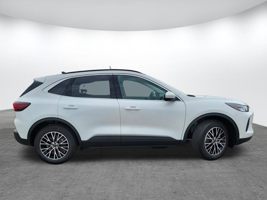 New 2025 Ford Escape PHEV SUV
