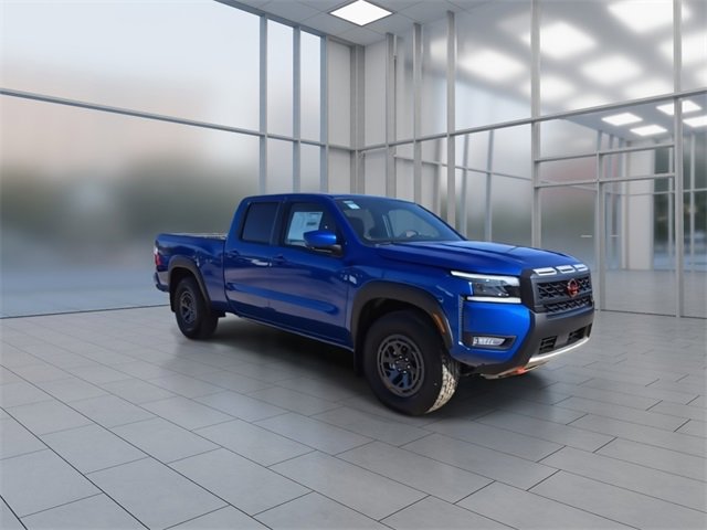 2026 Nissan Frontier PRO-4X photo 2