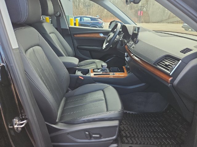 2023 Audi Q5 Premium - Photo 26