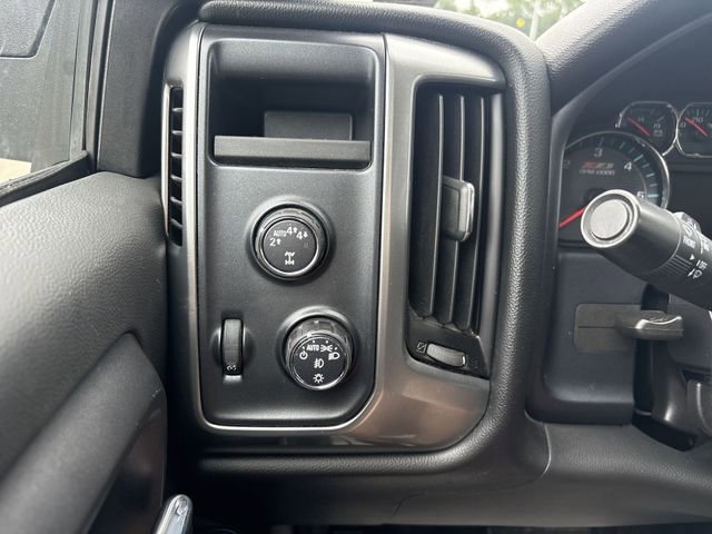 2017 Chevrolet Silverado 1500 LT Z71 - Photo 37