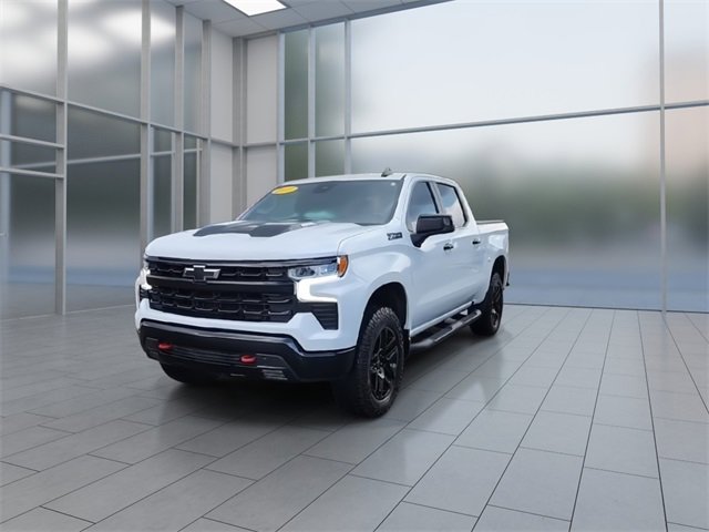 2023 Chevrolet Silverado 1500 LT Trail Boss photo 4