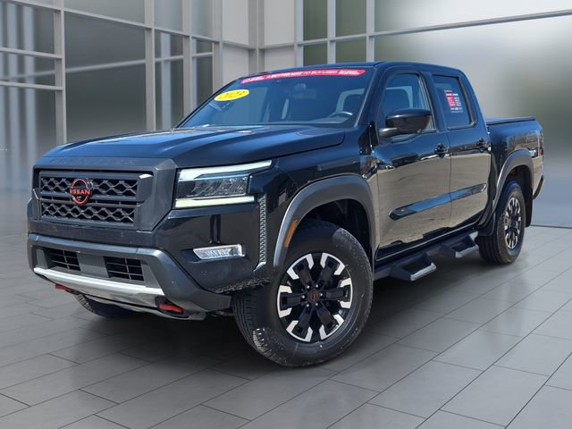 2023 Nissan Frontier PRO-4X Crew Cab 4X4's photo