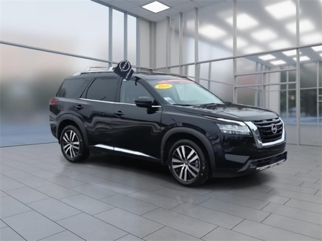 Certified 2023 Nissan Pathfinder Platinum SUV