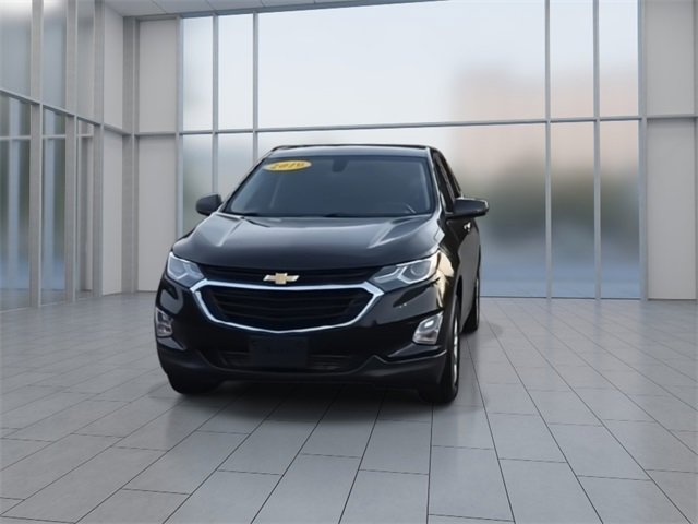 2019 Chevrolet Equinox LT photo 3