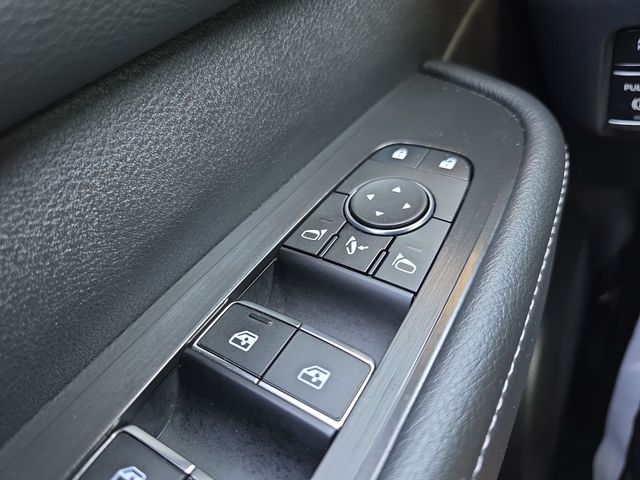 2026 Nissan Armada PRO-4X - Photo 32