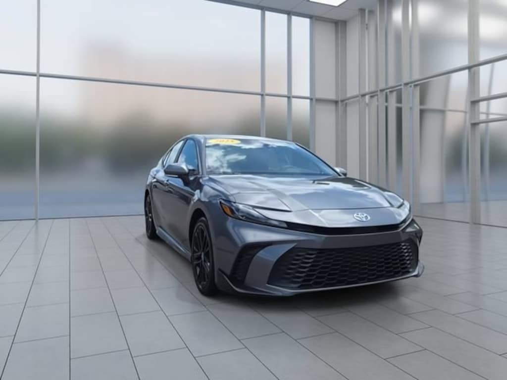 Used 2025 Toyota Camry SE Sedan