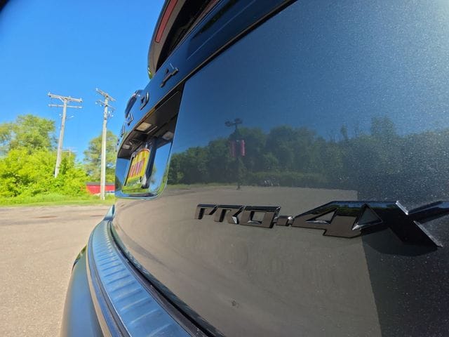 2026 Nissan Armada PRO-4X - Photo 27