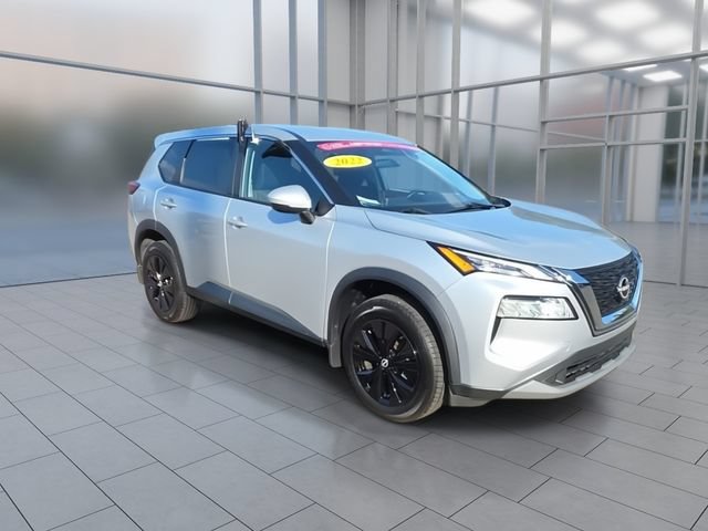 Certified 2022 Nissan Rogue SV with VIN 5N1BT3BB5NC678308 for sale in Highland Township, MI