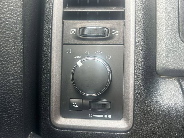 2014 RAM Ram 1500 Pickup Tradesman - Photo 33