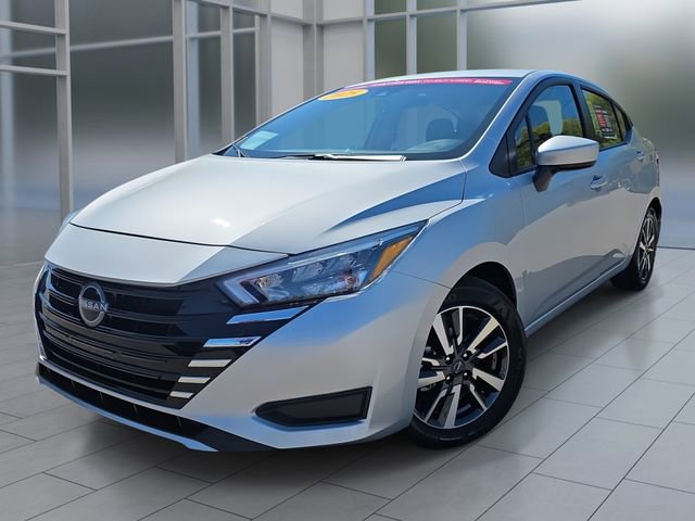 2025 Nissan Versa 1.6 SV CVT's photo