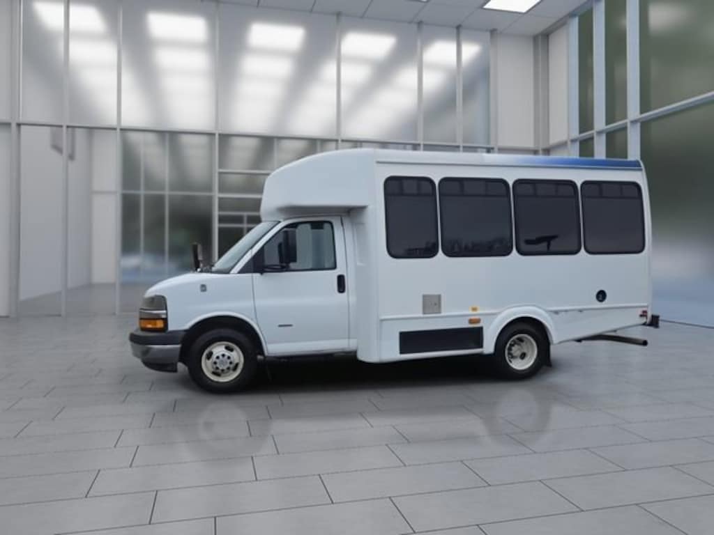 Used 2013 Chevrolet Express Cutaway Diesel Truck