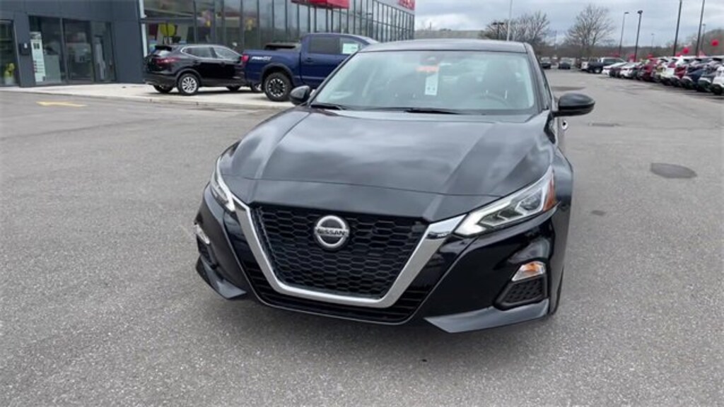 Certified 2022 Nissan Altima 2.5 SV Sedan