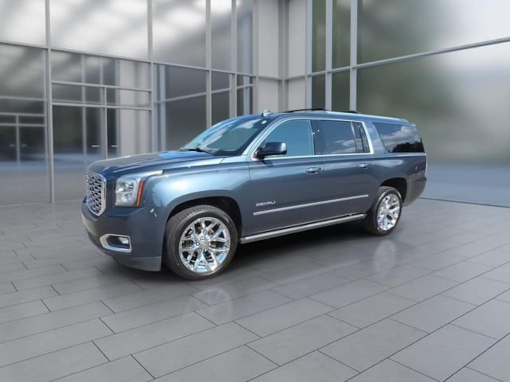 Used 2020 GMC Yukon XL Denali SUV