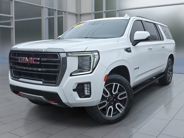 2021 GMC Yukon 4WD AT4's photo