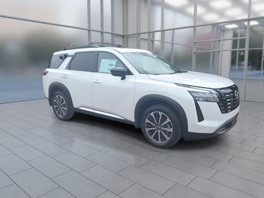 New 2026 Nissan Pathfinder Platinum SUV