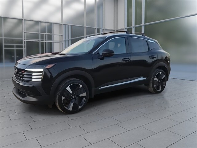 2026 Nissan Kicks SR photo 3