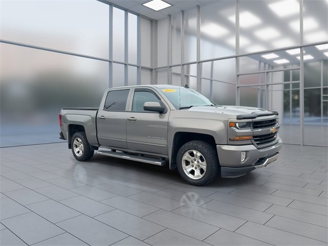 2017 Chevrolet Silverado 1500 LT2 Z71 photo 2