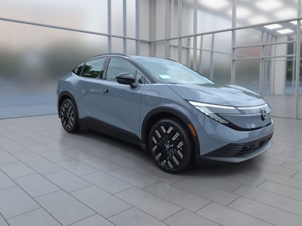 New 2026 Nissan LEAF PLATINUM+ SUV