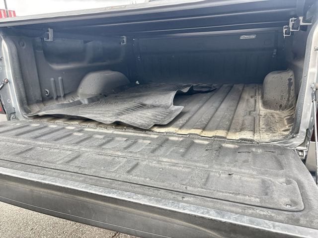 2017 Chevrolet Silverado 1500 LT Z71 - Photo 25
