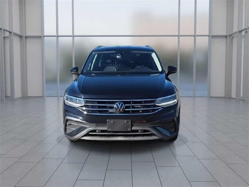 Used 2023 Volkswagen Tiguan 2.0T SE SUV