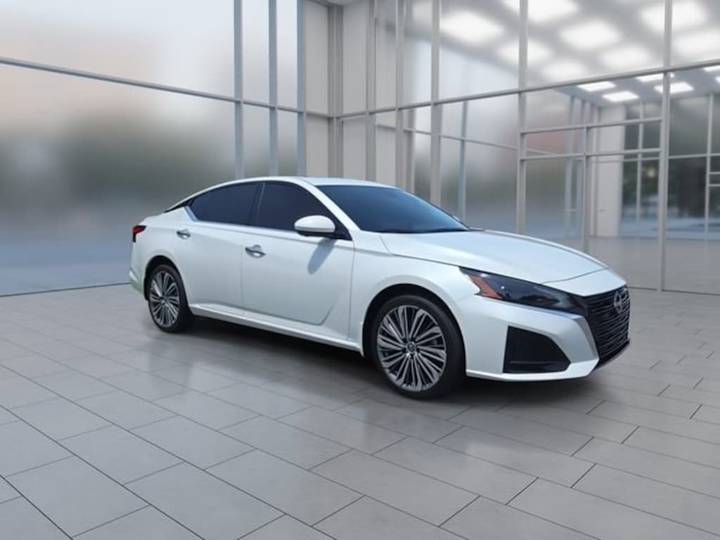Certified 2025 Nissan Altima SL Sedan