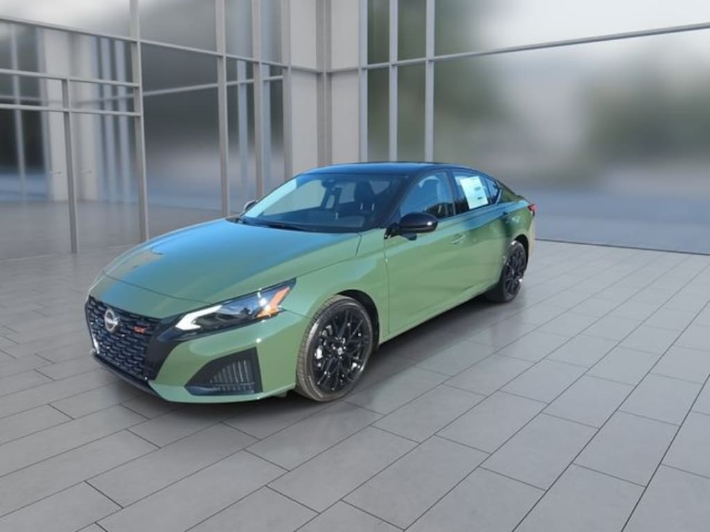 New 2026 Nissan Altima SR Sedan