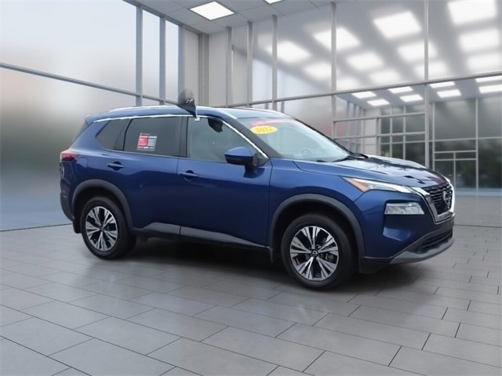 Certified 2022 Nissan Rogue SV SUV