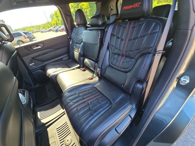 2026 Nissan Armada PRO-4X - Photo 22