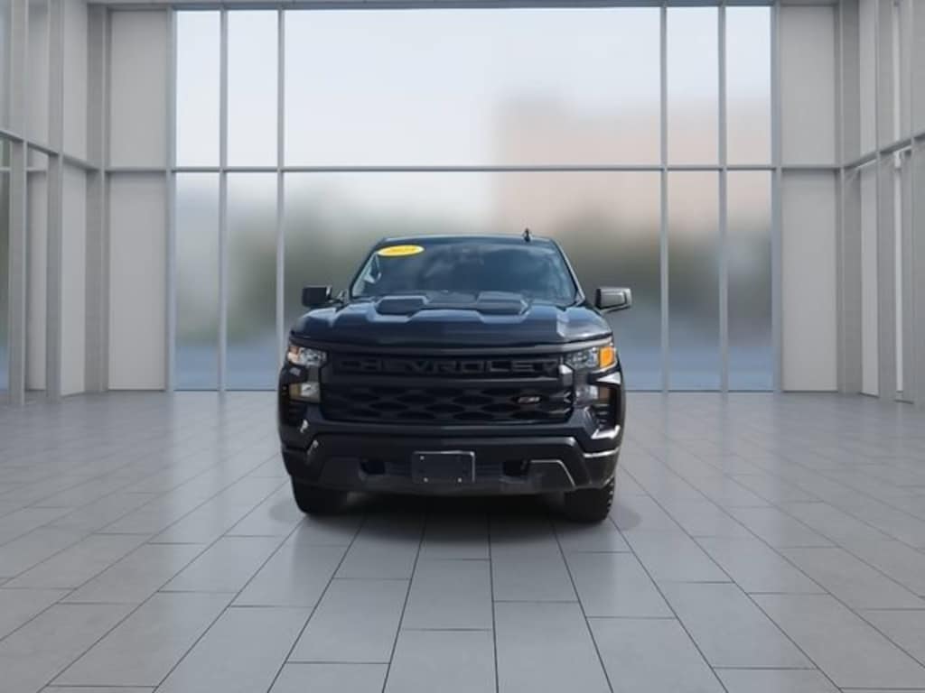 Used 2023 Chevrolet Silverado 1500 Custom Trail Boss Truck Crew Cab