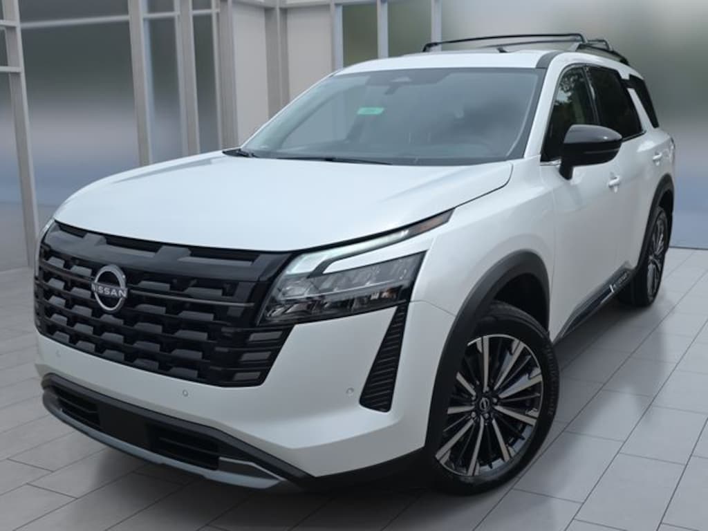 New 2026 Nissan Pathfinder Platinum SUV