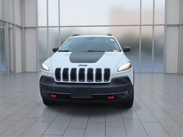 2016 Jeep Cherokee Trailhawk photo 3