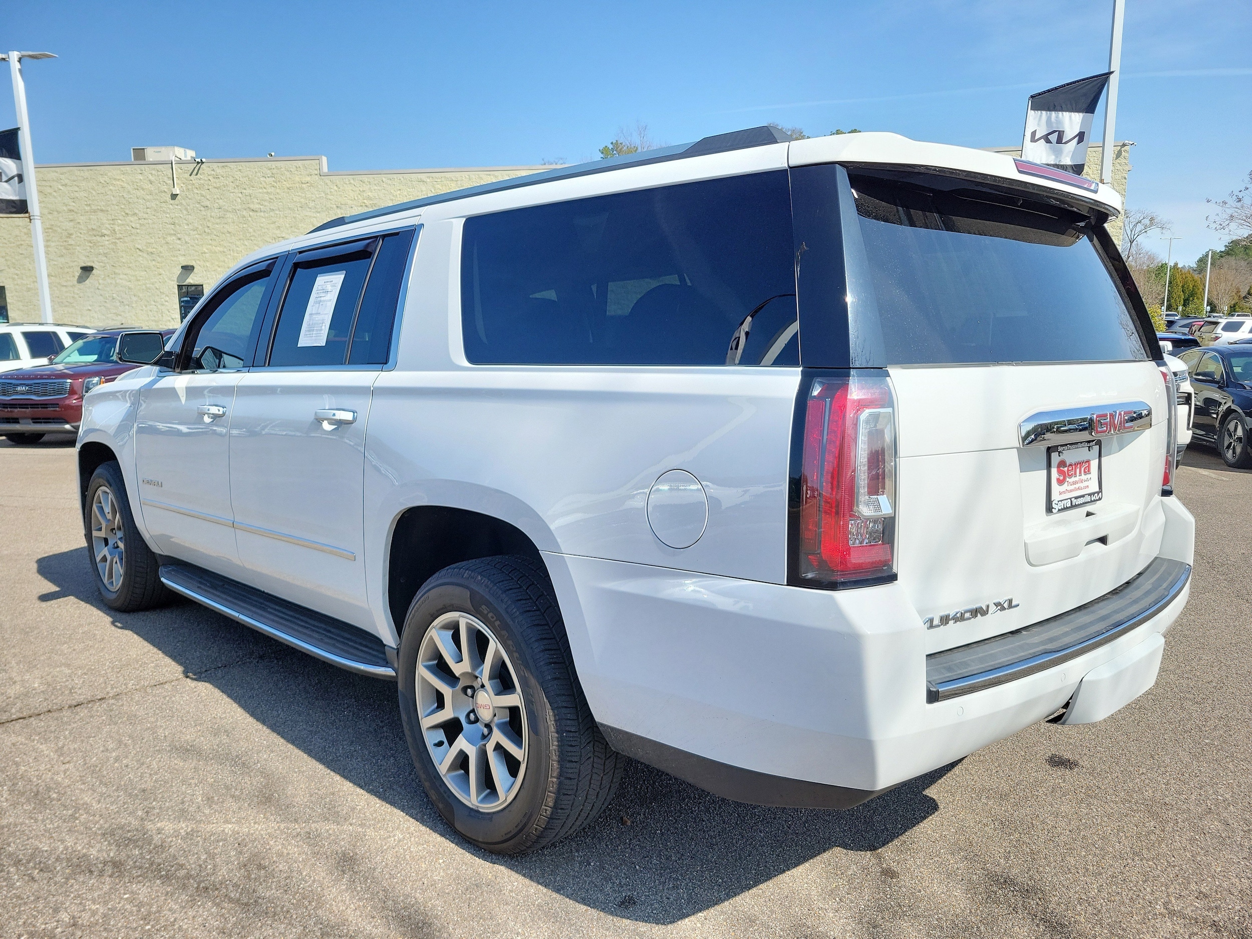 2020 GMC Yukon XL Denali - Photo 28