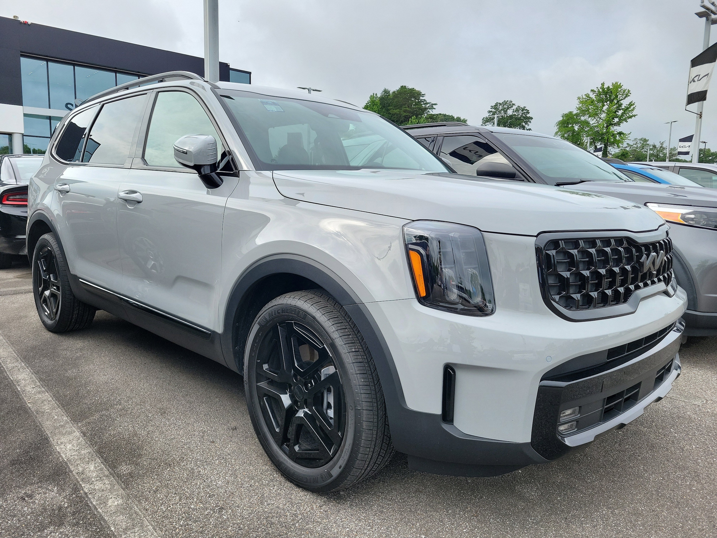 2025 Kia Telluride SX X-Line AWD's photo