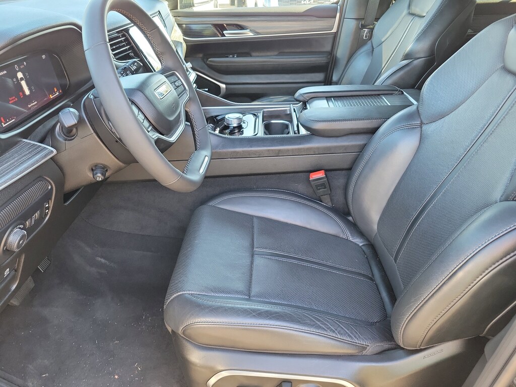 Used 2024 Jeep Wagoneer Series II SUV