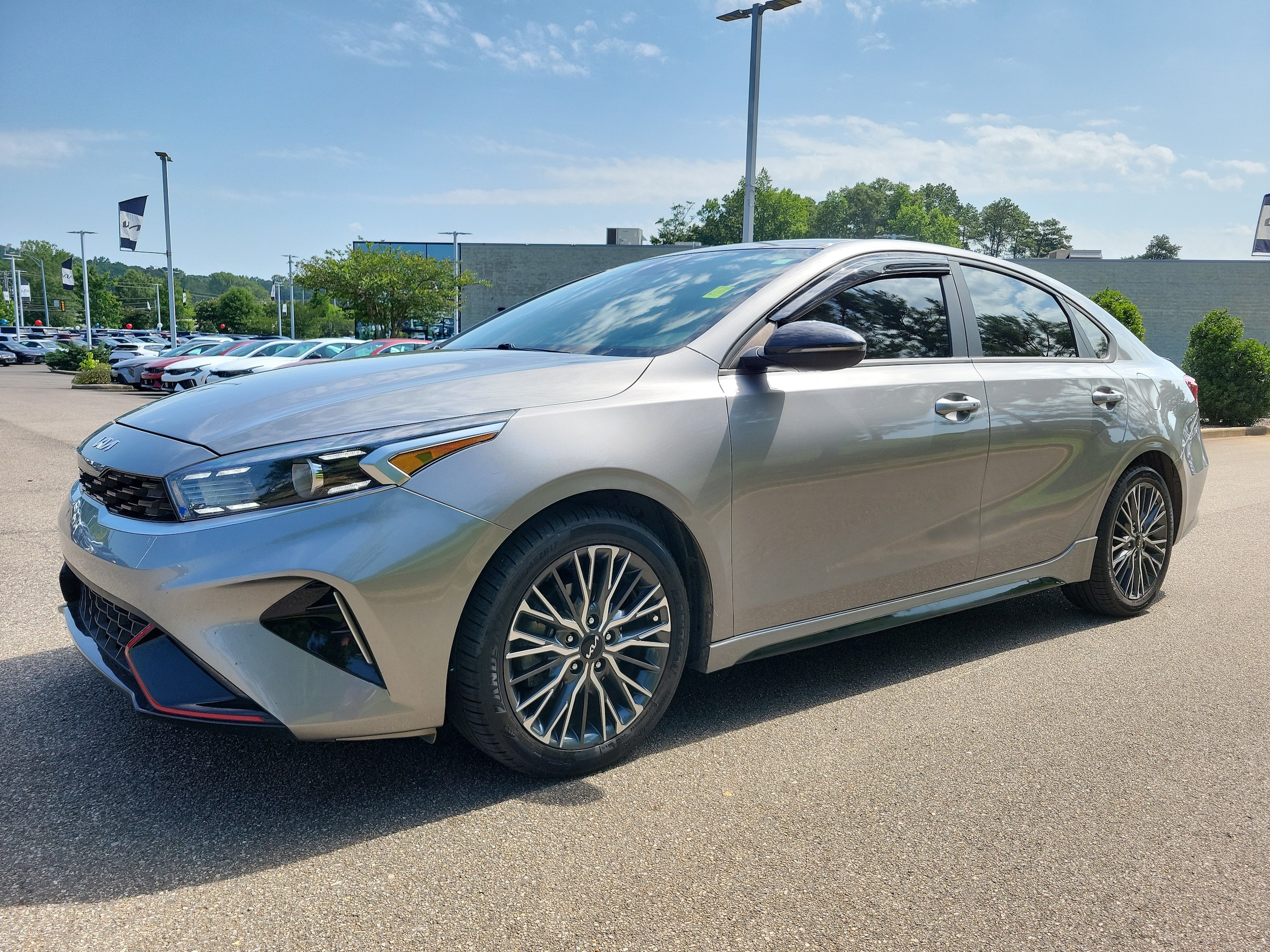 2023 Kia Forte GT-Line AT's photo