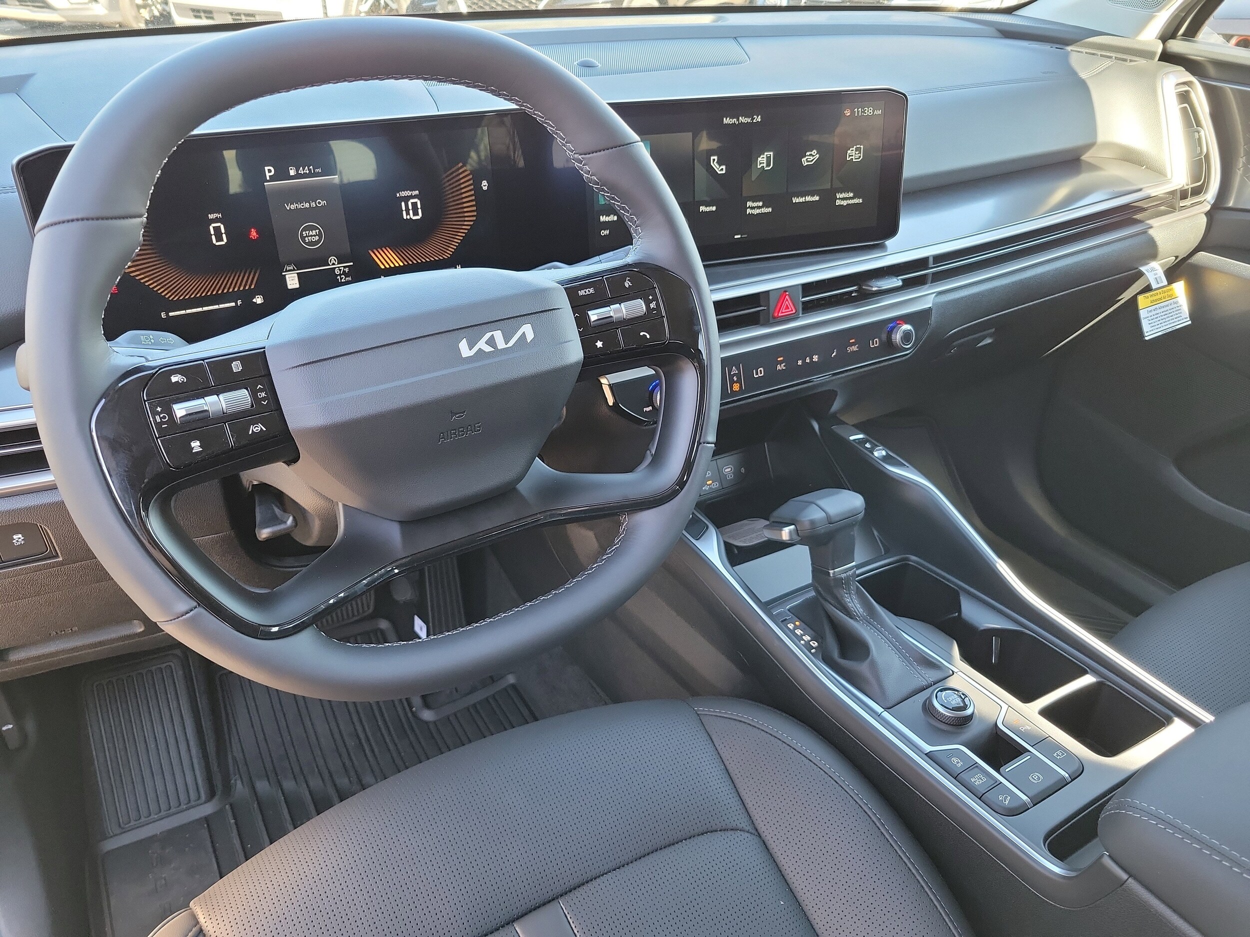 2026 Kia Sorento S photo 2