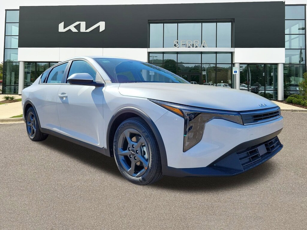 New 2026 Kia K4 LXS Sedan