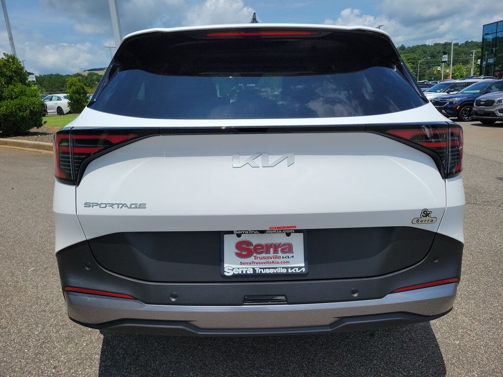 New 2026 Kia Sportage LX SUV